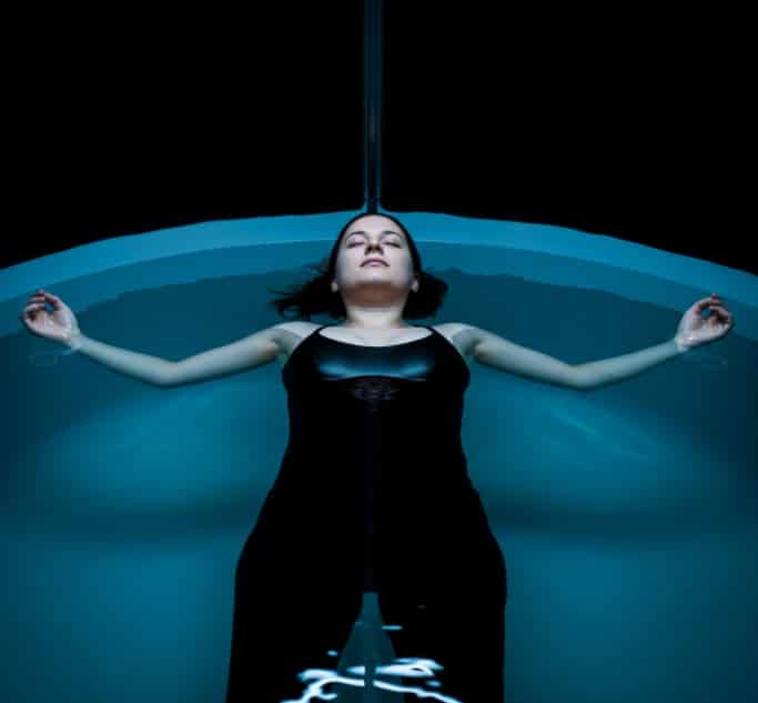 Valentine's Day relaxation: sensory deprivation float tank session