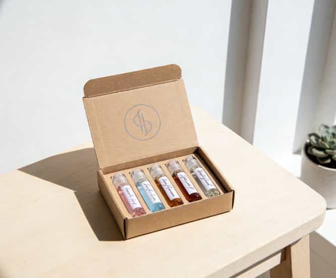 Indie perfume sample discovery subscription