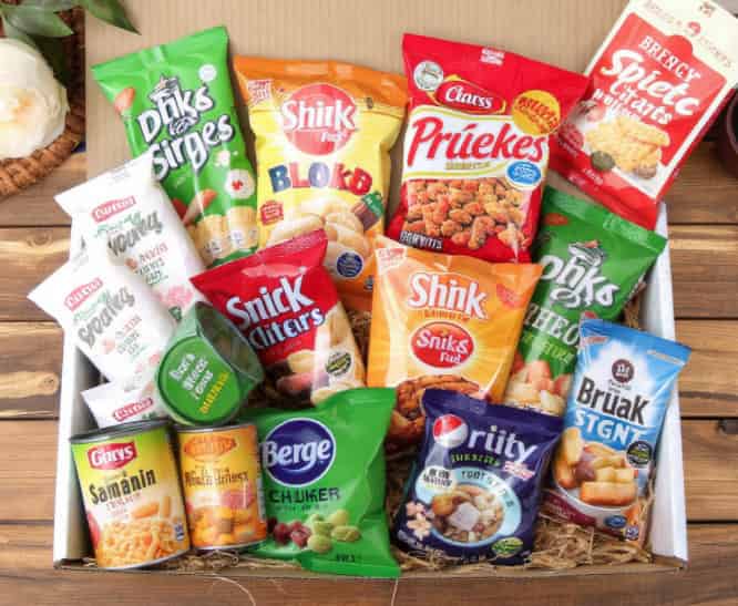 International snack subscription box monthly