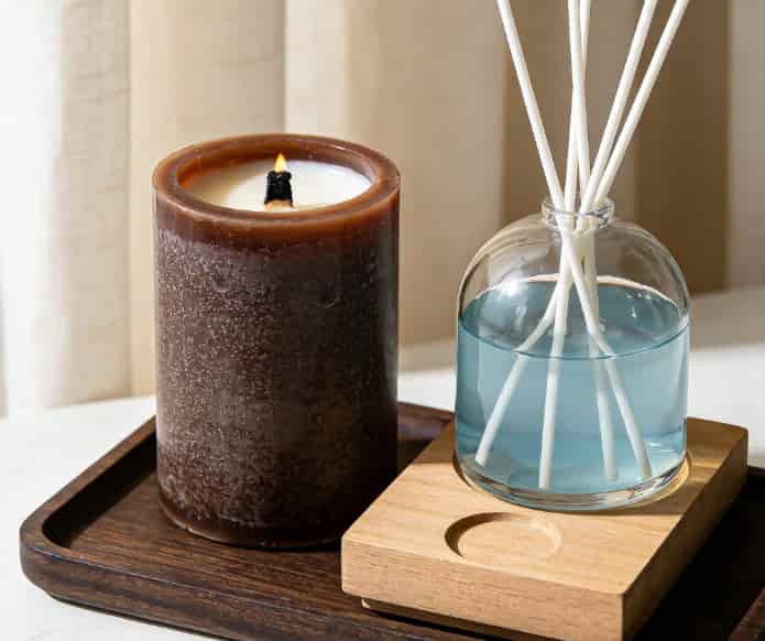 Scented candle and diffuser set