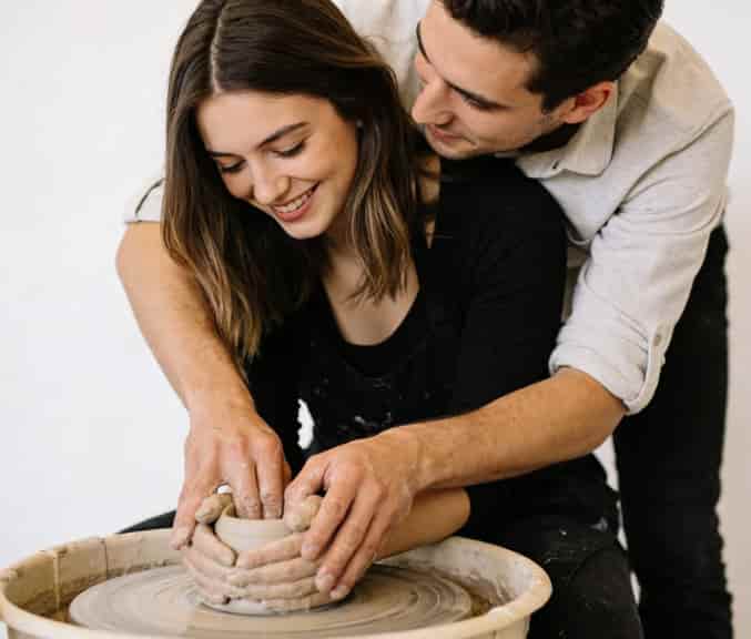 Pottery class experience for couples