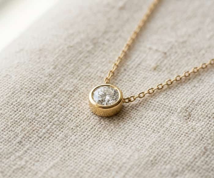 Recycled 14k gold bezel lab-grown diamond pendant necklace